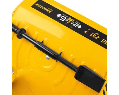 Бензиновый снегоуборщик с электростартером Steher GST-756E